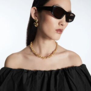 Voluminous Off-shoulder top from COS